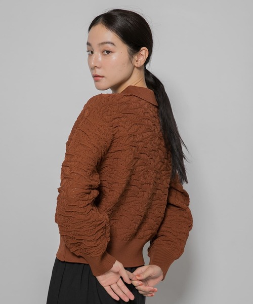 EKAL(エカル)の「ジャガードニットポロプルオーバー(ニット/セーター・レディース・キャメル/ブラック/グリーン系その他・ONE)」の22枚目の写真