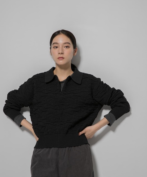 EKAL(エカル)の「ジャガードニットポロプルオーバー(ニット/セーター・レディース・キャメル/ブラック/グリーン系その他・ONE)」の15枚目の写真