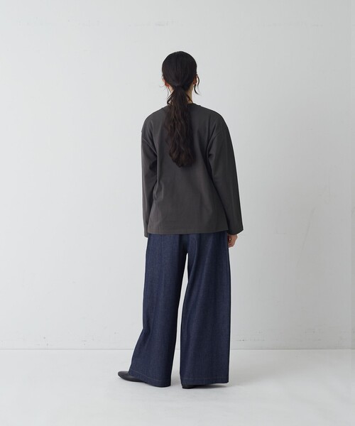 conges payes ADIEU TRISTESSE(コンジェ ペイエ アデュートリステス)の「《ナガノチサトさんコラボ》ロングスリーブTシャツ(Tシャツ/カットソー・レディース・オフホワイト/チャコールグレー/グレー・FREE)」の16枚目の写真
