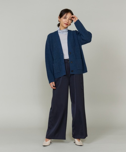 LE SOUK(ルスーク)の「アルパカブレンドVネックカーディガン【アンサンブル対応】(カーディガン/ボレロ・レディース・ネイビー/オフホワイト/パープル/ミント・フリー)」の11枚目の写真