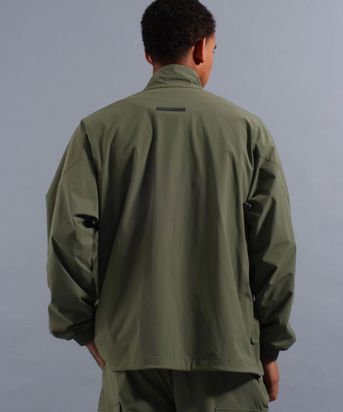 NUMERALS（ヌメラルズ）の「[NUMERALS]FREE MOVEMENT STRETCH RIPSTOP BLOUSON（ブルゾン・メンズ・オリーブ/ブラック/グレー・MEDIUM/LARGE）」の21枚目の写真