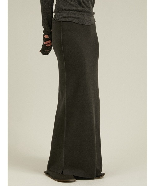 LA PEAU DE GEM(ラポドゥジェム)の「シルエットニットスカート / 【 LA PEAU DE GEM 】 silhouette knit skirt(スカート・レディース・チャコールグレー/キャメル・SMALL/MEDIUM)」の14枚目の写真