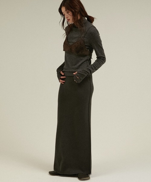 LA PEAU DE GEM(ラポドゥジェム)の「シルエットニットスカート / 【 LA PEAU DE GEM 】 silhouette knit skirt(スカート・レディース・チャコールグレー/キャメル・SMALL/MEDIUM)」の9枚目の写真