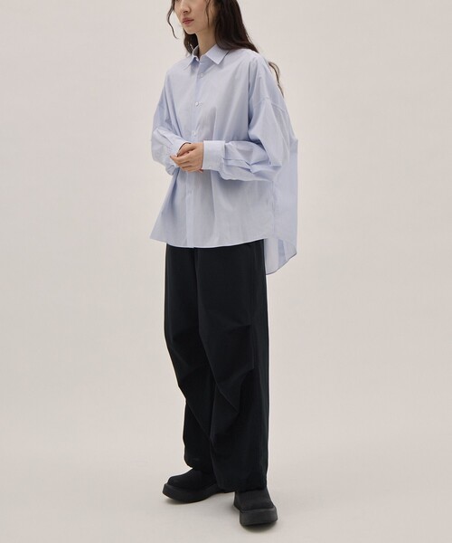 ATON(エイトン)の「【ATON】GIZA COMPACT STRIPE OVERSIZED SHIRTS/ギザコンパクト ストライプ オーバーサイズシャツ(シャツ/ブラウス・レディース・ブルー/ピンク・2)」の8枚目の写真