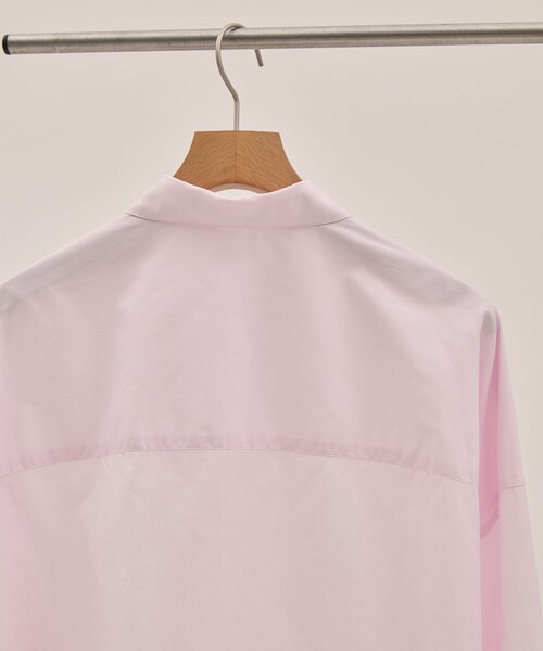 ATON(エイトン)の「【ATON】GIZA COMPACT STRIPE OVERSIZED SHIRTS/ギザコンパクト ストライプ オーバーサイズシャツ(シャツ/ブラウス・レディース・ブルー/ピンク・2)」の11枚目の写真