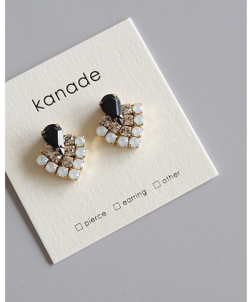 tone(トーン)の「【kanade】ブラックビジューピアス(MA)(ピアス(両耳用)・レディース・ブラック・FREE)」の5枚目の写真