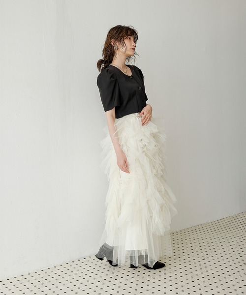 Kana(カナ)の「ボリュームフリルチュールセットアップドレス パーティー 結婚式 お呼ばれ オケージョン デイリー(ドレス・レディース・ホワイト×ブラック/ブラック/ライトブルー・M)」の5枚目の写真