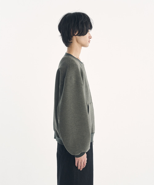 VICTIM(ヴィクティム)の「VICTIM ヴィクティム / TECH ZIP SWEAT ダンボールニットジップアップスウェット MA-1ブルゾン / VTM-26-CS-113(MA-1・メンズ・ブラック/グレー/モカ・1/2/3)」の6枚目の写真