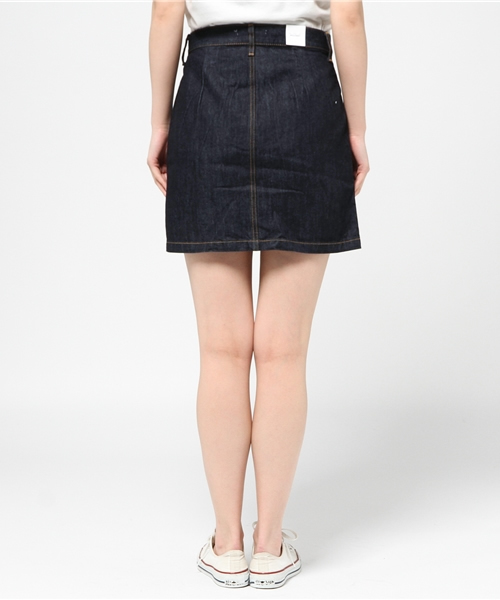 MOUSSY（マウジー）の「Patch MINI SK（デニムスカート・レディース・ワンウォッシュ/ブルー・1/0/2）」の5枚目の写真