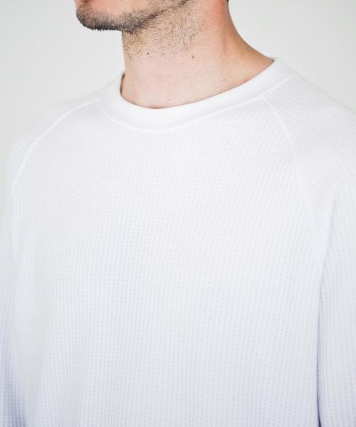 green label relaxing(グリーンレーベルリラクシング)の「【WEB限定】BC ★★ビッグ/ワッフル ロング C/N カットソー◆(Tシャツ/カットソー・メンズ・ホワイト/ブラック/グレー・SMALL/LARGE/MEDIUM)」の4枚目の写真