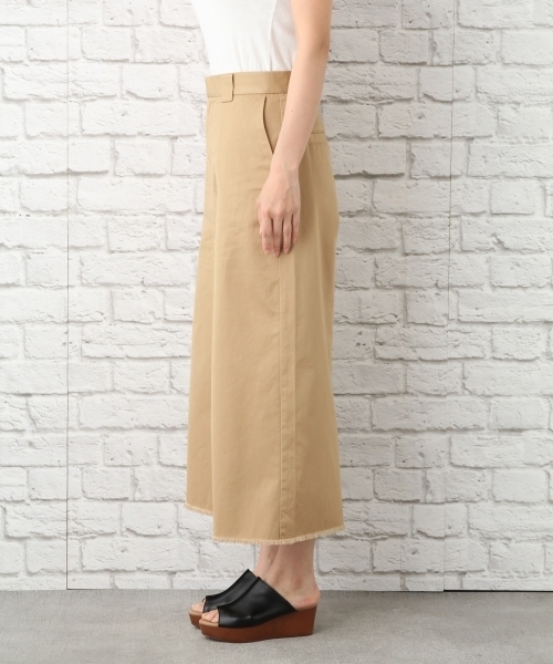 LEPSIM（レプシィム）の「チノワイドクロプドパンツ　761605（チノパンツ・レディース・ベージュ/グレー/ブラック・SMALL/LARGE/MEDIUM）」の16枚目の写真