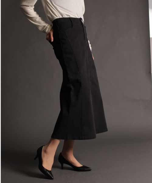 AVIREX（アヴィレックス）の「【FUDGE12月号掲載商品】avirex/ アヴィレックス/ L-SATIN STRETCH SIDE POCKET LONG SKIRT/ サテンストレッチ ロングスカート（スカート・レディース・ブラック/ブラウン・MEDIUM/SMALL）」の3枚目の写真