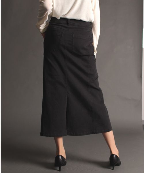 AVIREX（アヴィレックス）の「【FUDGE12月号掲載商品】avirex/ アヴィレックス/ L-SATIN STRETCH SIDE POCKET LONG SKIRT/ サテンストレッチ ロングスカート（スカート・レディース・ブラック/ブラウン・MEDIUM/SMALL）」の5枚目の写真