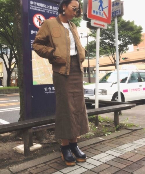 AVIREX（アヴィレックス）の「【FUDGE12月号掲載商品】avirex/ アヴィレックス/ L-SATIN STRETCH SIDE POCKET LONG SKIRT/ サテンストレッチ ロングスカート（スカート・レディース・ブラック/ブラウン・MEDIUM/SMALL）」の10枚目の写真