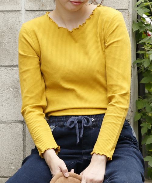 DOUBLE NAME（ダブルネーム）の「リブメロー長袖プルオーバー（Tシャツ/カットソー・レディース・ブラック/イエロー/ワイン/オフホワイト/杢グレー・FREE）」の4枚目の写真