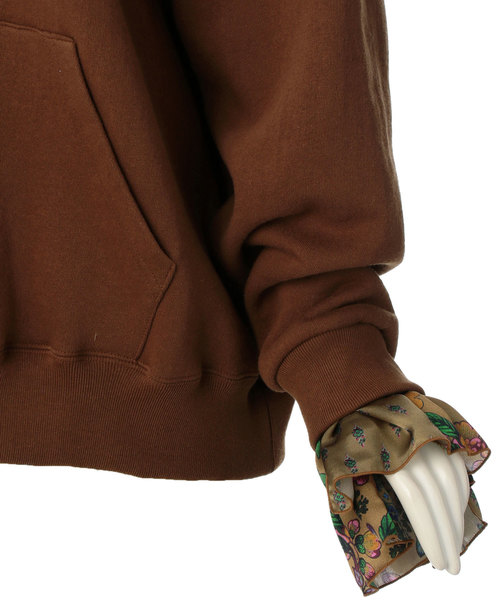 muller of yoshiokubo（ミュラーオブヨシオクボ）の「【muller of yoshiokubo×LOVELESS/GUILD PRIME】WOMENS 別注パーカー（パーカー・レディース・ブラウン・38/36）」の5枚目の写真