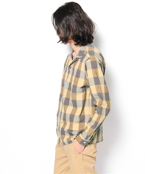 BEAMS(ビームス)の「◎○M.Nii / オープンカラーシャツ(シャツ/ブラウス・メンズ・カーキ/レッド・SMALL/MEDIUM)」の4枚目の写真
