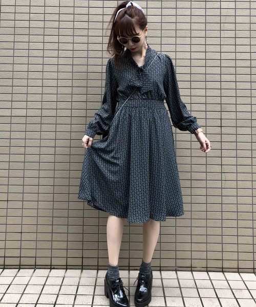 archives（アルシーヴ）の「【99%UVカット】ファッショングラス（サングラス・レディース・ベージュ・MEDIUM）」の8枚目の写真