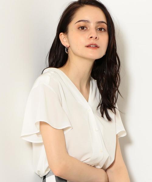 green label relaxing（グリーンレーベルリラクシング）の「KFC ノーカラー トロミ フレアスリーブ ブラウス ◆（シャツ/ブラウス・レディース・オフホワイト/モカ/その他3/その他4/コバルトブルー・FREE）」の2枚目の写真