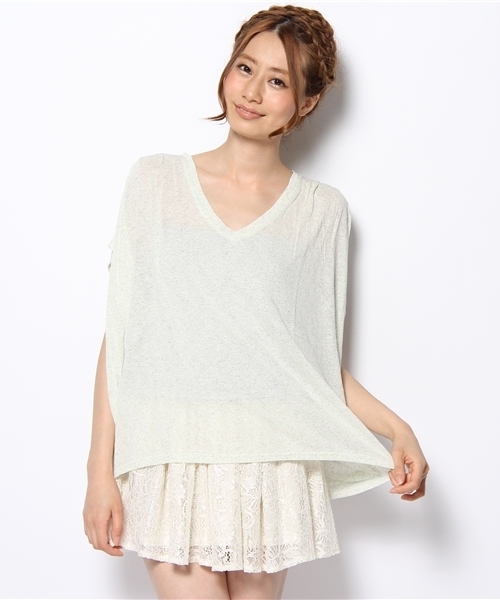 Aunt Marie's（アントマリーズ）の「メランジカットVネックﾌﾟﾙｵｰﾊﾞｰ（Tシャツ/カットソー・レディース・レッド/イエロー/ブルー/グリーン・FREE）」の2枚目の写真