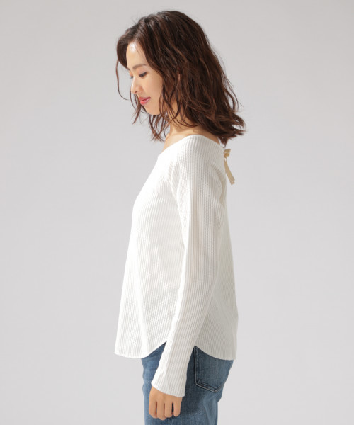 BAYFLOW(ベイフロー)の「ボートネックワッフルプルオーバー(Tシャツ/カットソー・レディース・オフホワイト/イエロー/バイオレット/チャコール・SMALL/MEDIUM)」の9枚目の写真