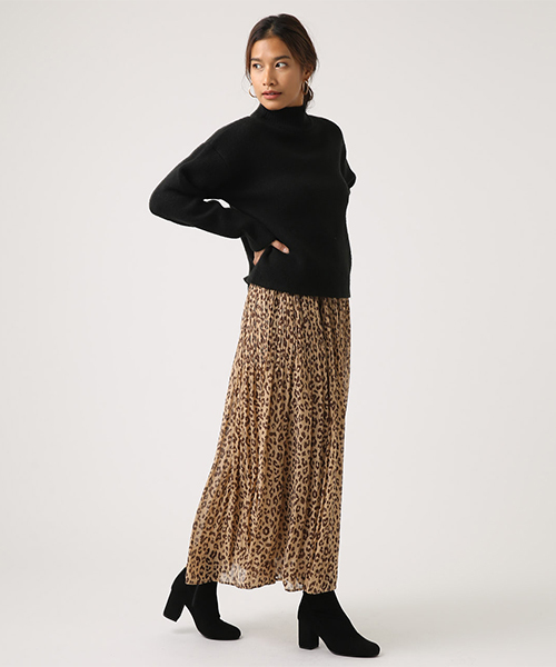 AZUL by moussy（アズールバイマウジー）の「レオパード柄プリーツスカート（スカート・レディース・ブラック系その他/ベージュ系その他・MEDIUM/SMALL）」の9枚目の写真