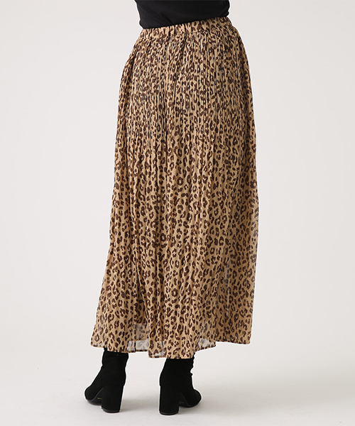 AZUL by moussy（アズールバイマウジー）の「レオパード柄プリーツスカート（スカート・レディース・ブラック系その他/ベージュ系その他・MEDIUM/SMALL）」の5枚目の写真