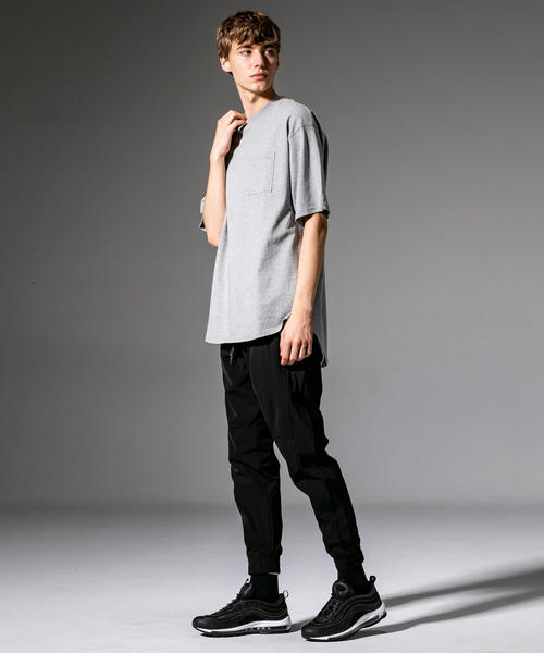 NUMBER (N)INE DENIM（ナンバーナインデニム）の「五線譜ポケット付ビッグシルエット 半袖Tシャツ（Tシャツ/カットソー・メンズ・ホワイト/ブラック/グレー・SMALL/MEDIUM/LARGE/X-LARGE）」の8枚目の写真
