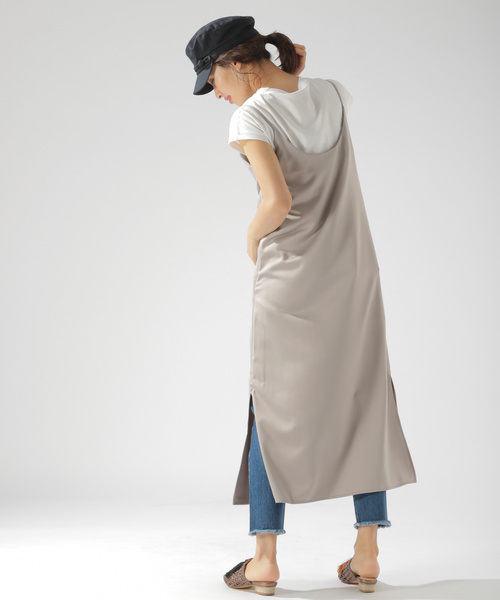 BAYFLOW（ベイフロー）の「スリットキャミワンピース（ワンピース・レディース・ブラック/ベージュ/ピンク/ブルー・SMALL/MEDIUM）」の18枚目の写真