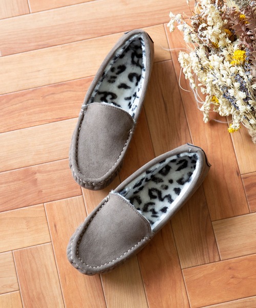 mooimooi（モーイモーイ）の「ラウンドトゥ スマート シンプル モカシンシューズ（モカシン/デッキシューズ・レディース・ベージュ/ブラック/ダークブラウン/チャコールグレー/ブラック系その他/キャメル/ベージュ系その他/ベージュ系その他2/チェック/ベージュ系その他3/グレイッシュベージュ/ブラック系その他3/ブラック系その他2・LL/3L/S/M/L/XS）」の10枚目の写真