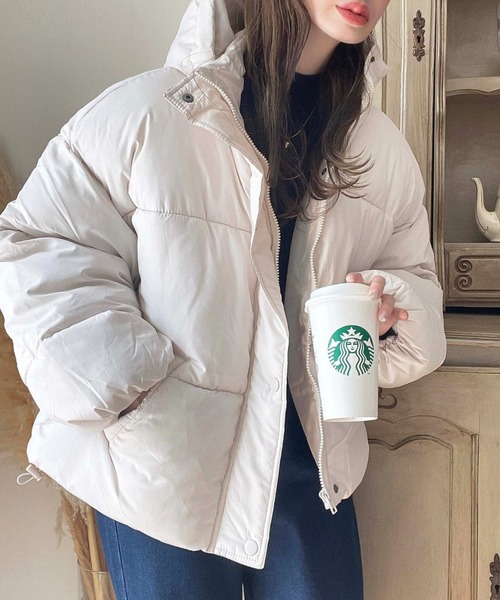 moment+（モーメントプラス）の「【累計販売枚数7万枚突破！】エコダウンフードブルゾン（ダウンジャケット/コート・レディース・ブラック/ベージュ/カーキ/アイボリー/モカ/ライトベージュ/ブラウン/ライトカーキ・M/S/L）」の11枚目の写真