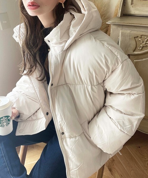 moment+（モーメントプラス）の「【累計販売枚数7万枚突破！】エコダウンフードブルゾン（ダウンジャケット/コート・レディース・ブラック/ベージュ/カーキ/アイボリー/モカ/ライトベージュ/ブラウン/ライトカーキ・M/S/L）」の12枚目の写真