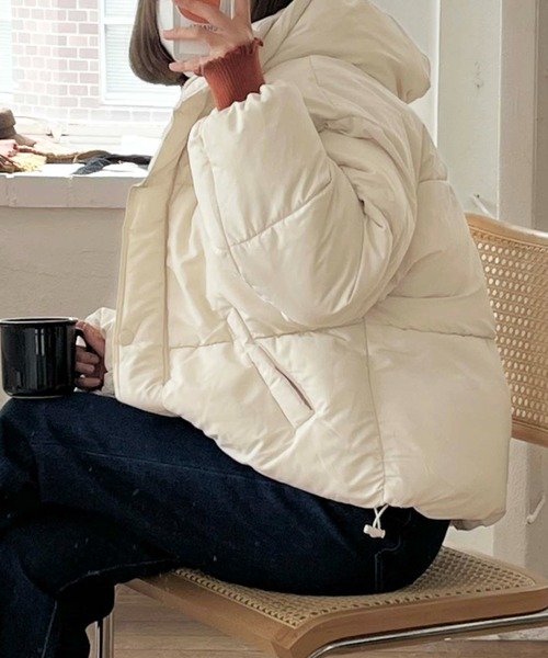 moment+（モーメントプラス）の「【累計販売枚数7万枚突破！】エコダウンフードブルゾン（ダウンジャケット/コート・レディース・ブラック/ベージュ/カーキ/アイボリー/モカ/ライトベージュ/ブラウン/ライトカーキ・M/S/L）」の18枚目の写真