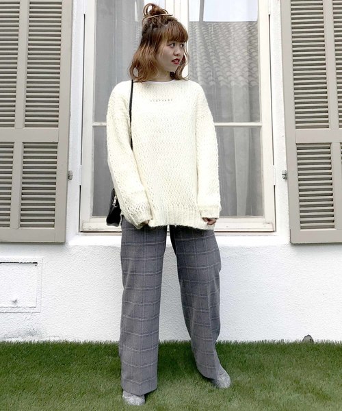 archives(アルシーヴ)の「鍵編みルーズモヘアプルオーバー(ニット/セーター・レディース・パープル/ブラウン/オフホワイト・MEDIUM)」の4枚目の写真