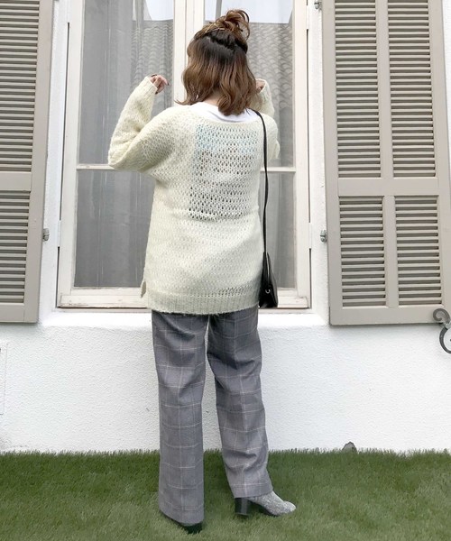 archives(アルシーヴ)の「鍵編みルーズモヘアプルオーバー(ニット/セーター・レディース・パープル/ブラウン/オフホワイト・MEDIUM)」の5枚目の写真