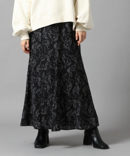 LOWRYS FARM（ローリーズファーム）の「ガラマーメイドスカート　863184（スカート・レディース・アイボリー/ベージュ/ブラック/ホワイト/イエロー・FREE）」の7枚目の写真