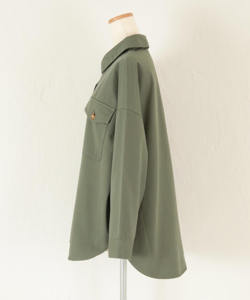 titivate（ティティベイト）の「ｵｰﾊﾞｰｻｲｽﾞｼｬﾂ/ｼﾞｬｹｯﾄ（シャツ/ブラウス・レディース・ベージュ/アイボリー/ライトカーキ・M）」の15枚目の写真