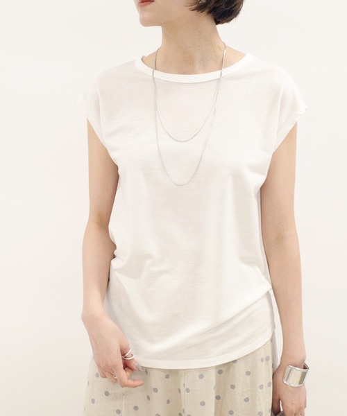 DouDou(ドゥドゥ)の「フレンチT(Tシャツ/カットソー・レディース・オフホワイト/ミント/グレー系その他/グレイッシュベージュ/ライトベージュ/チャコールグレー・SMALL/MEDIUM)」の2枚目の写真