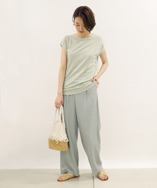 DouDou(ドゥドゥ)の「フレンチT(Tシャツ/カットソー・レディース・オフホワイト/ミント/グレー系その他/グレイッシュベージュ/ライトベージュ/チャコールグレー・SMALL/MEDIUM)」の17枚目の写真