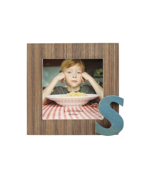 LADONNA（ラドンナ）の「イニシャルフォトフレーム ＬＢ２６－Ｓ２（フォトフレーム・レディース・A/K/S/Y/M/R・FREE）」の5枚目の写真