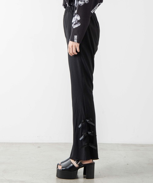 WEGO（ウィゴー）の「WEGO/リボンリブフレアパンツ（スラックス・レディース・ブラック・FREE）」の6枚目の写真