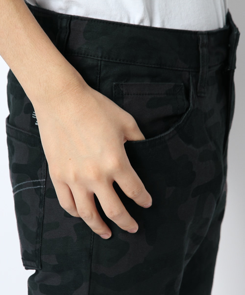 VENCEEXCHANGE（ヴァンスエクスチェンジ）の「メイサイカラースキニーパンツ（その他パンツ・メンズ・グレー/ブルー・SMALL/LARGE/MEDIUM）」の7枚目の写真