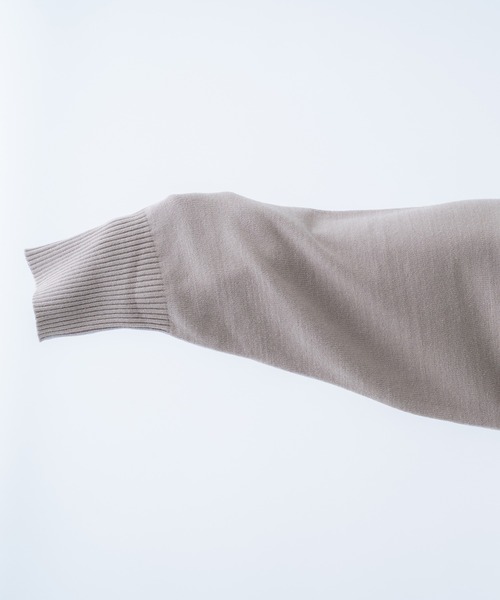 epnok（エプノック）の「モックネックルーズニット（ニット/セーター・メンズ・グレイッシュベージュ/レッド/グレイッシュブルー/ライトブラウン・MEDIUM/LARGE）」の16枚目の写真