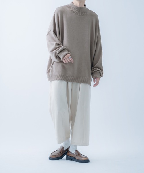 epnok（エプノック）の「モックネックルーズニット（ニット/セーター・メンズ・グレイッシュベージュ/レッド/グレイッシュブルー/ライトブラウン・MEDIUM/LARGE）」の9枚目の写真