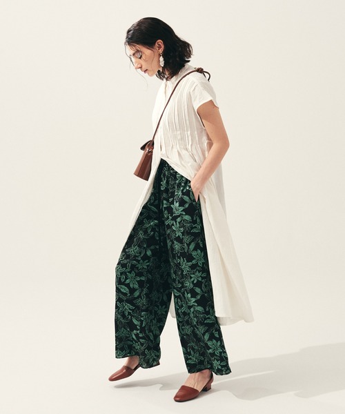 LAYMEE（レイミー）の「Liam bag / リアムバッグ（ショルダーバッグ・レディース・ホワイト/ブラック/ブラウン/ワインレッド・FREE）」の6枚目の写真