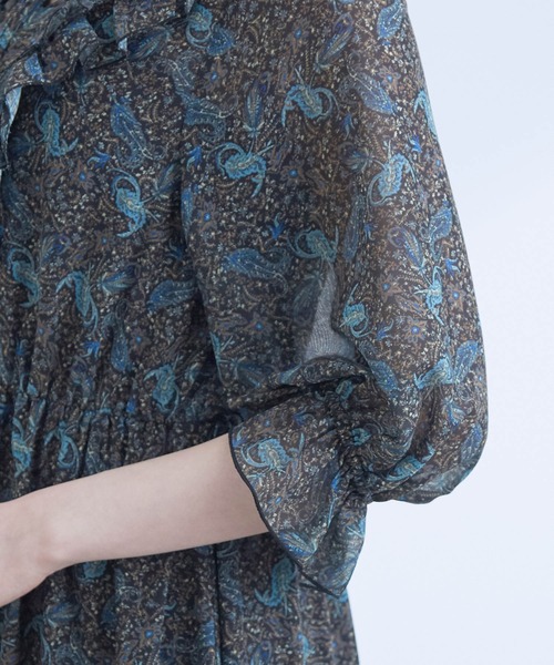 VIS（ビス）の「フロントフリルペイズリー柄ワンピース（ワンピース・レディース・ダークグリーン/ブラック系その他・FREE）」の7枚目の写真