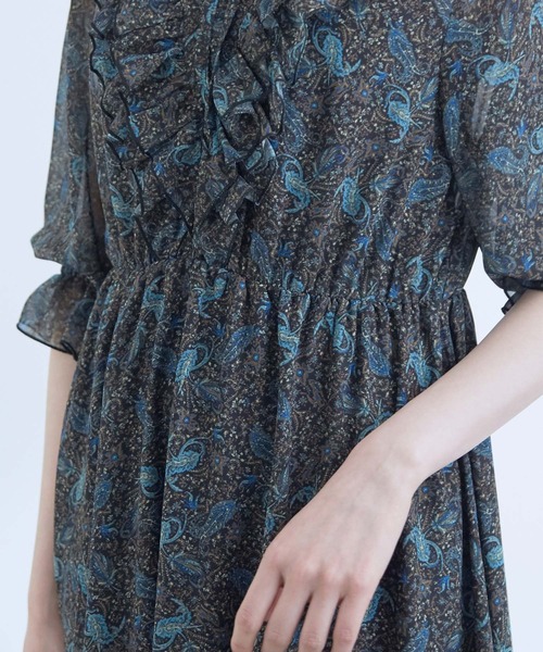 VIS（ビス）の「フロントフリルペイズリー柄ワンピース（ワンピース・レディース・ダークグリーン/ブラック系その他・FREE）」の14枚目の写真