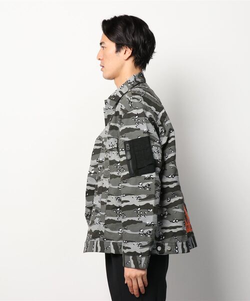 DESERT CAMO LOOSE FIT TRUCKER JACKET M