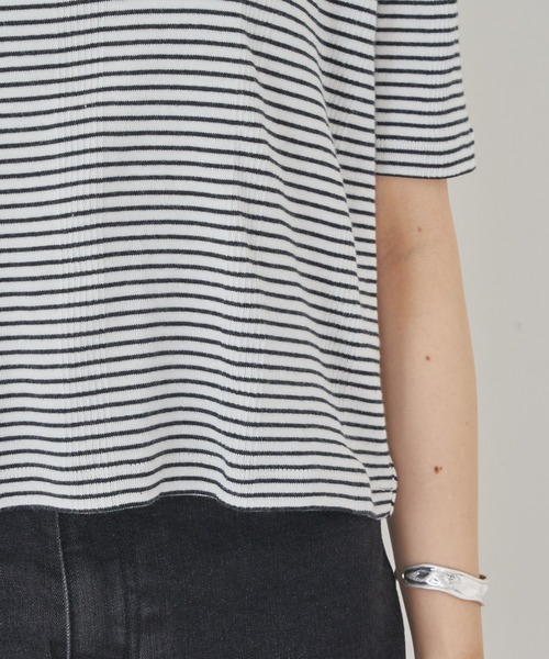 Chico（チコ）の「【新色追加】ボーダー配色チビT（Tシャツ/カットソー・レディース・ホワイト/グリーン/ピンク/ブラック/グリーン系その他/ブラウン/アイボリー/ブラック系その他・FREE）」の18枚目の写真