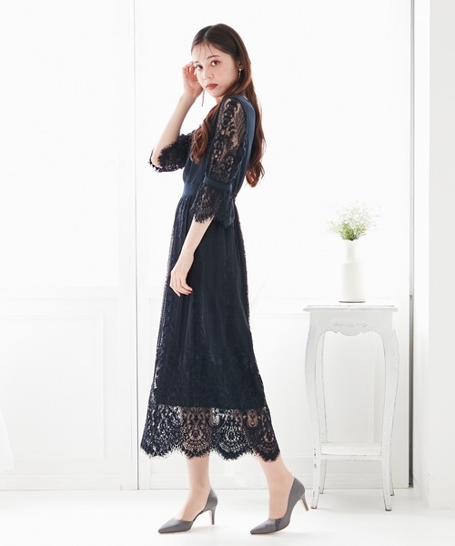 再お値下げ中⭐︎Aimer Acretエメ パネルレースタイトパーティードレス M AIMER（エメ）の「パネルレースセミタイトミモレ丈パーティー